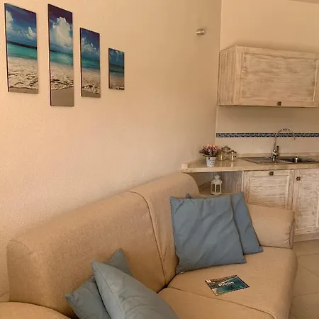 Turquoise & Wood Stylish House 23 Holiday home *
